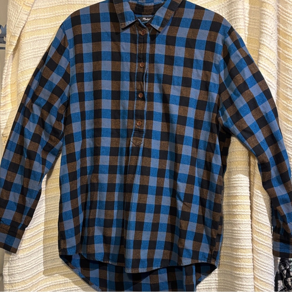 Madewell Women's Blue and Brown Checkered Shirt Half Button Size Medium